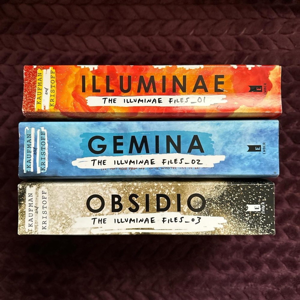 The Illuminae Files: Illuminae, Gemina, Obsidio